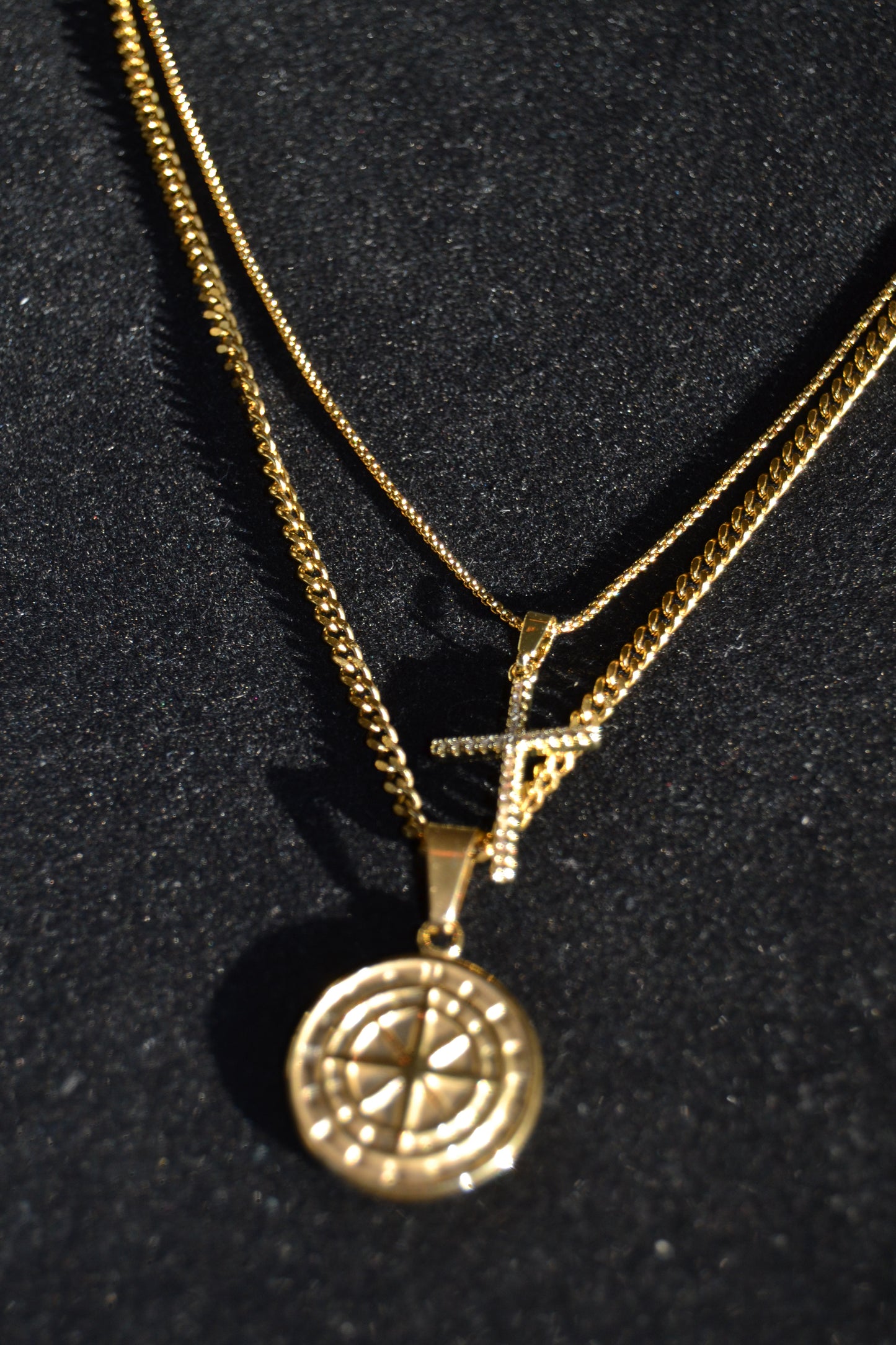 Men’s Gold Compass Coin Pendant and Chain