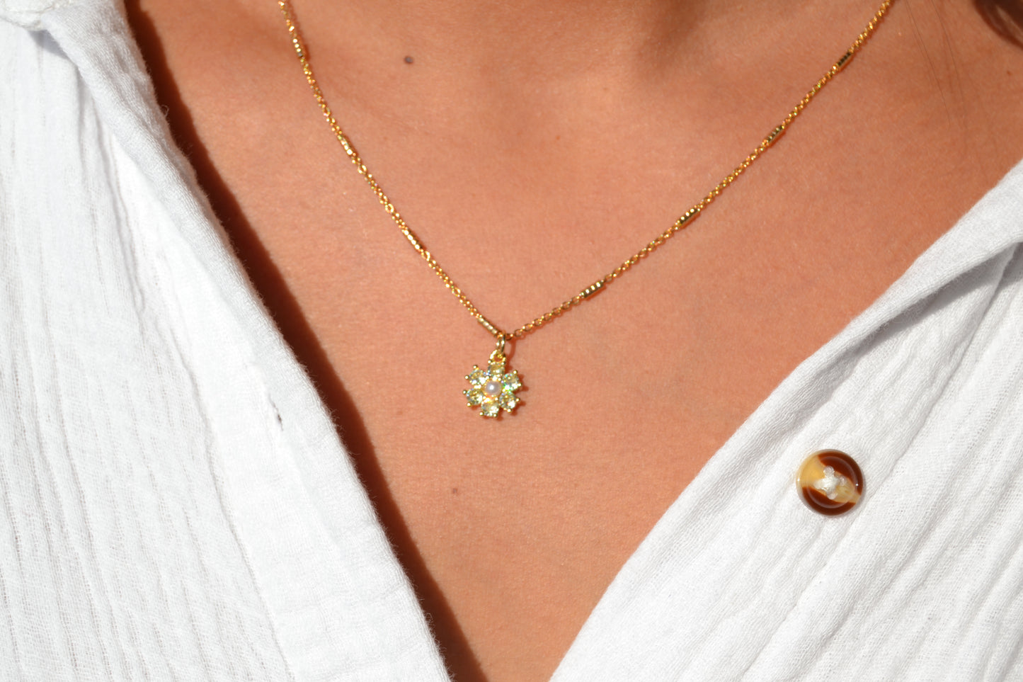 Women's Golden Bloom Necklace