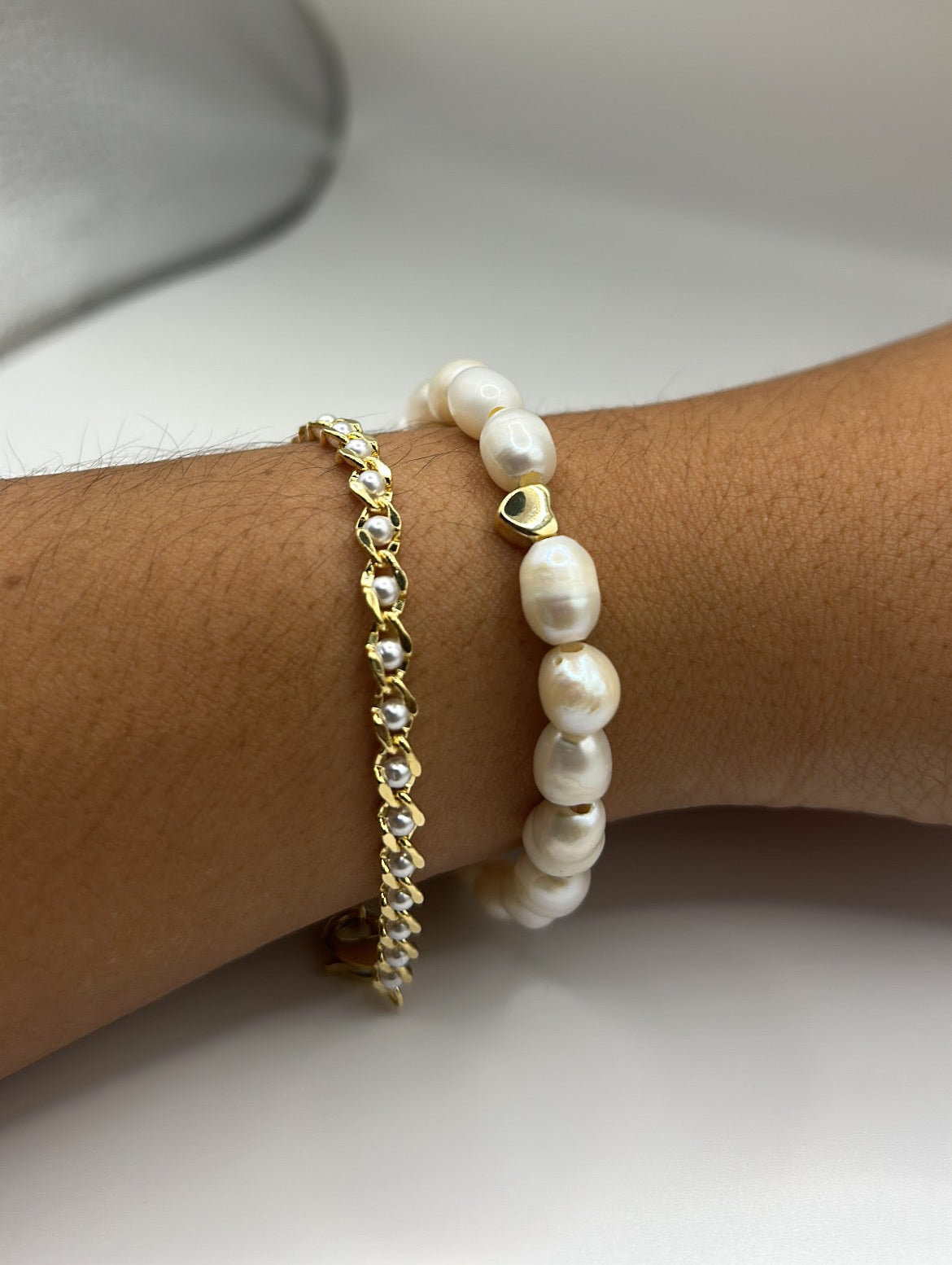 18k Gold Pearl Bracelet